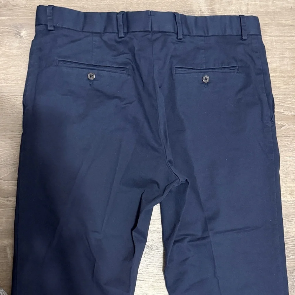 ✨ RALPH LAUREN Men’s Navy Chino Pants ✨